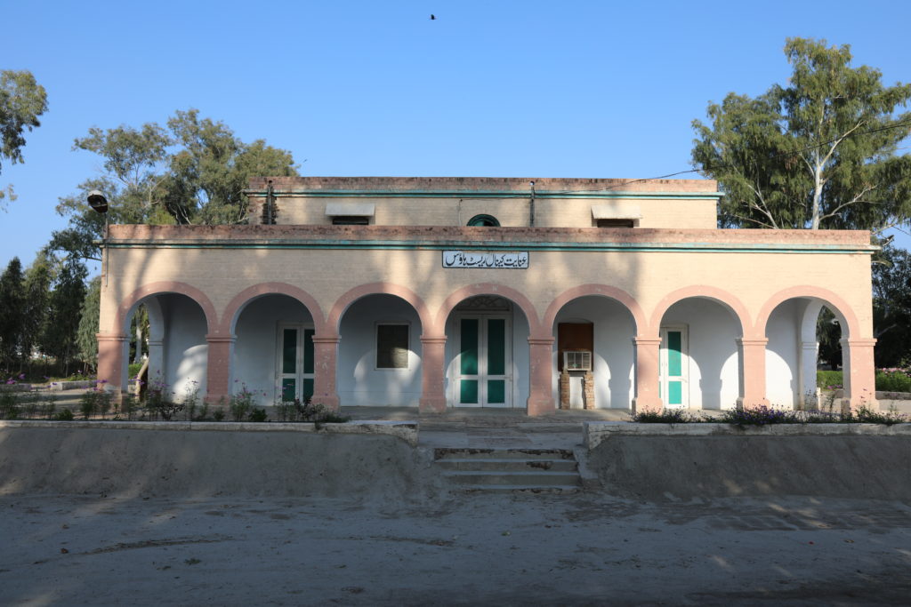 canal rest houses anayat with its original construction